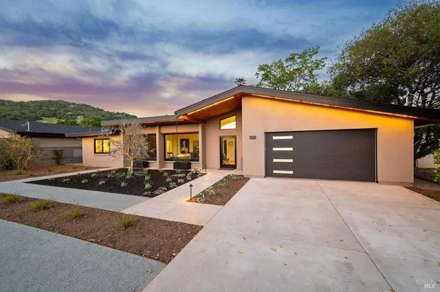 $2,395,000 | 226 1st Street East, Sonoma, CA 95476