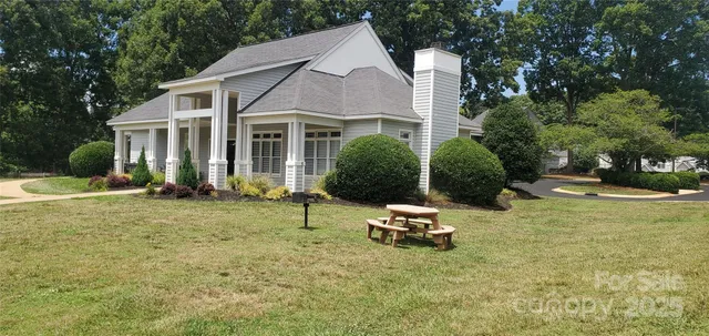 $170,000 | 15 Hamiltons Bay Court, Unit A939, Lake Wylie, SC 29710