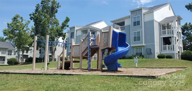 $170,000 | 15 Hamiltons Bay Court, Unit A939, Lake Wylie, SC 29710