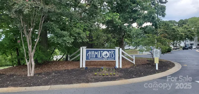 $170,000 | 15 Hamiltons Bay Court, Unit A939, Lake Wylie, SC 29710