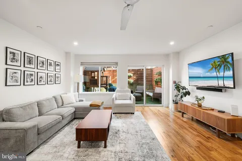 $499,500 | 1517 Brown Street, Unit 1, Philadelphia, PA 19130