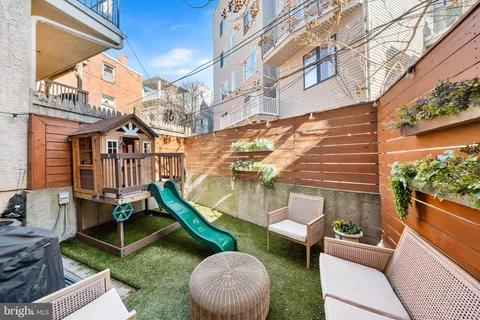 $499,500 | 1517 Brown Street, Unit 1, Philadelphia, PA 19130