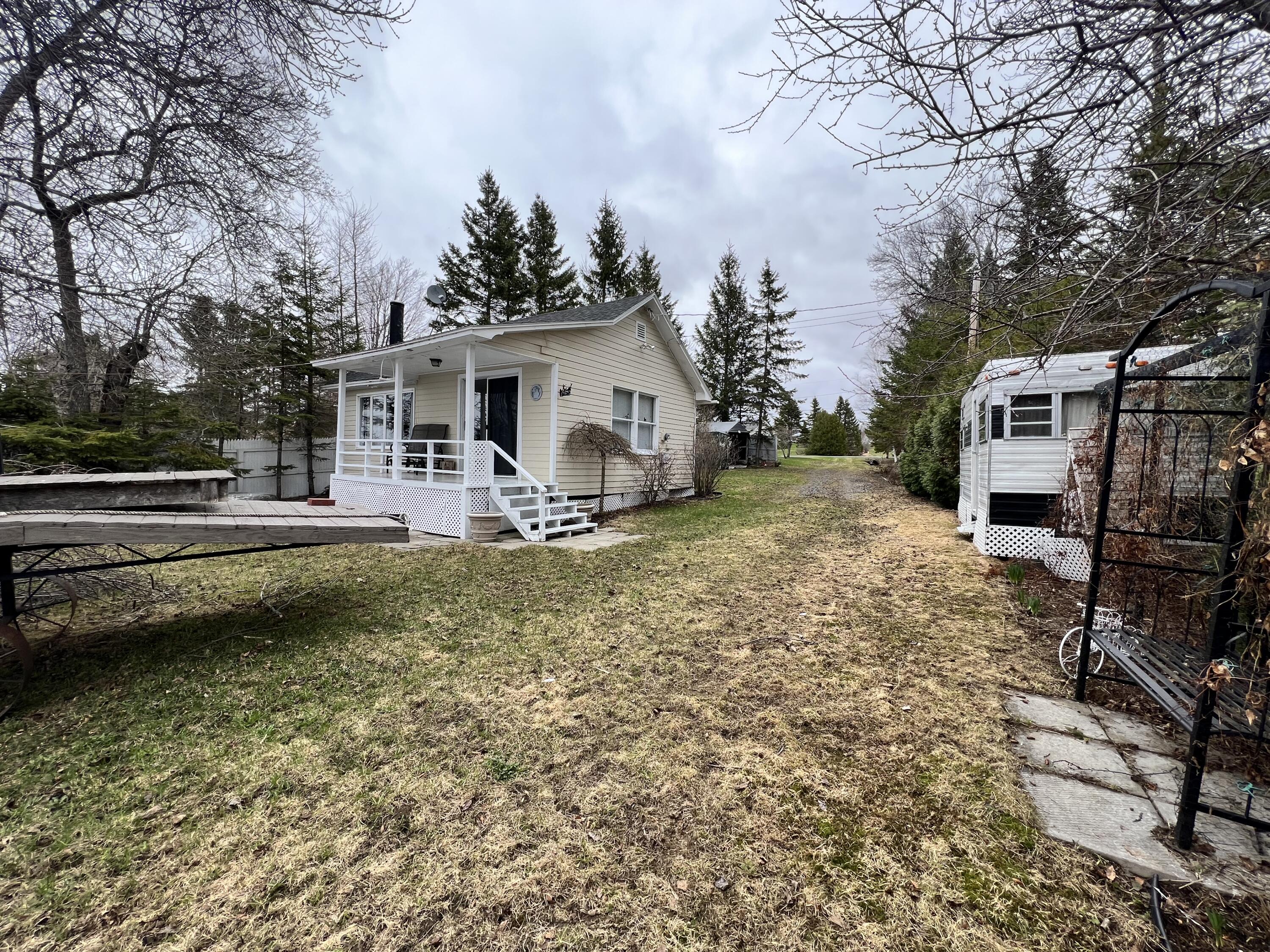 27 Green Point Road, Unit 306 Madawaska, ME 04773 - Photo 16 of 53 IMG_7281