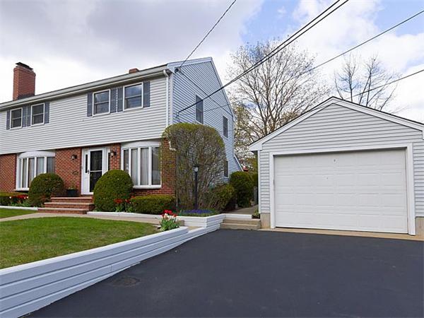 1695 Trapelo Road Waltham, MA 02451 - Photo 3 of 30