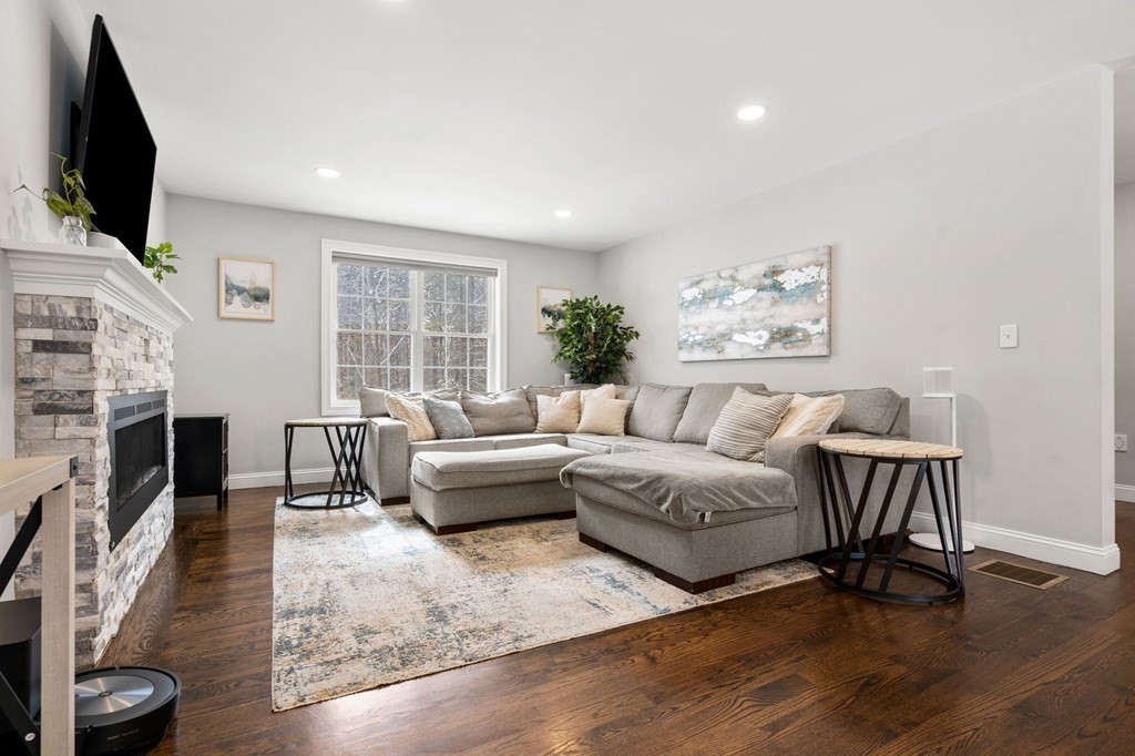 154 Cook Street Billerica, MA 01821 - Photo 12 of 41 Gallery Image 12