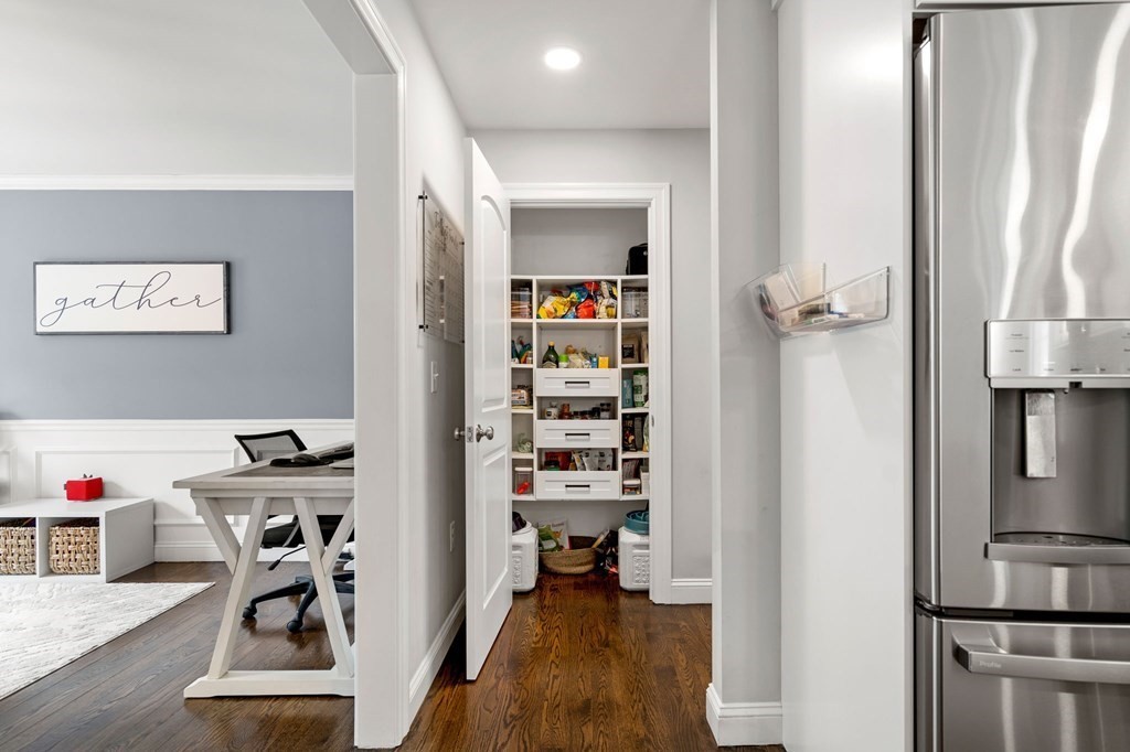 154 Cook Street Billerica, MA 01821 - Photo 19 of 41 Gallery Image 19