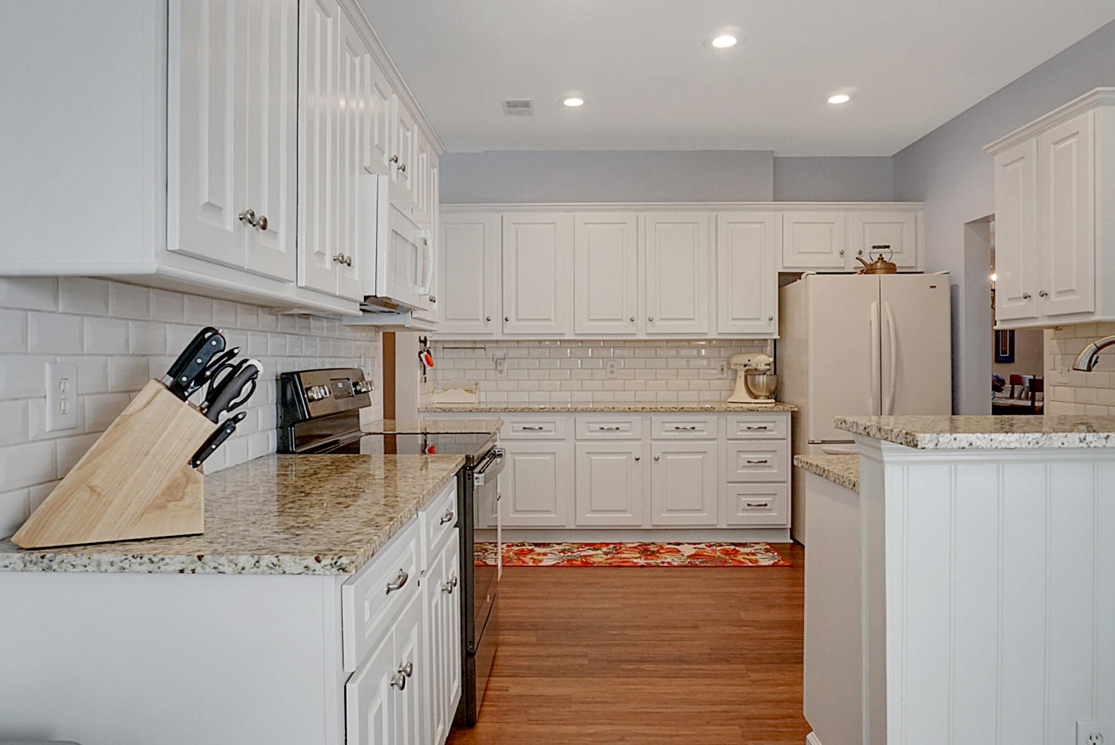 4058 Plantation House Road Summerville, SC 29485 - Photo 14 of 44 kitchen - 4058 Plantation House