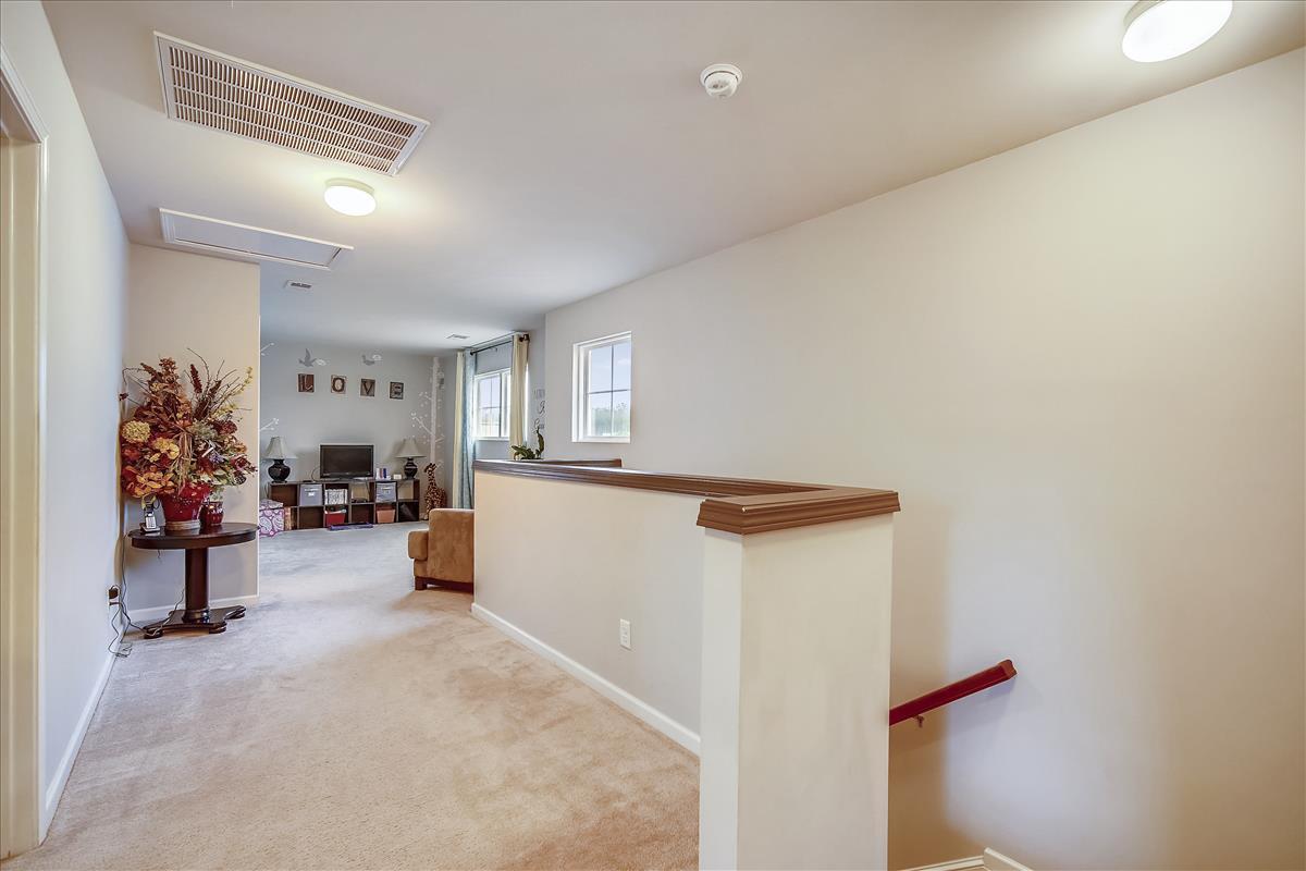 276 Decatur Drive Summerville, SC 29486 - Photo 31 of 38 Upper Level-Living Area-DSC09062