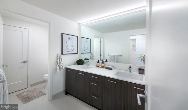 $2,281 | 4710 Elm Street, Unit 0BW0701, Bethesda, MD 20814