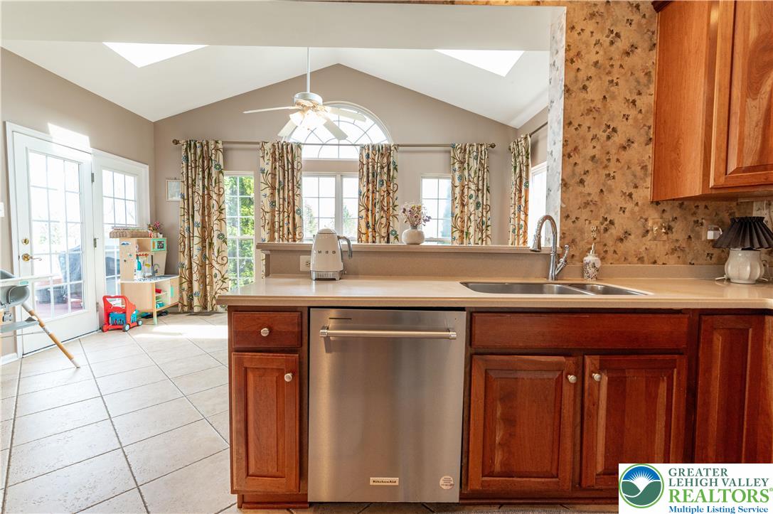 7 Lower Way Road Easton, PA 18045 - Photo 20 of 61