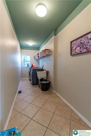 $725,000 | 7 Lower Way Road, Easton, PA 18045