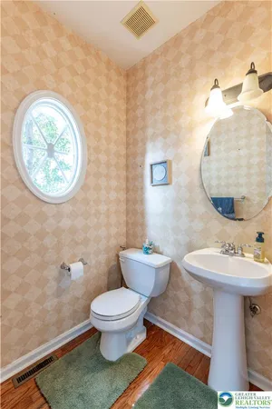 $725,000 | 7 Lower Way Road, Easton, PA 18045