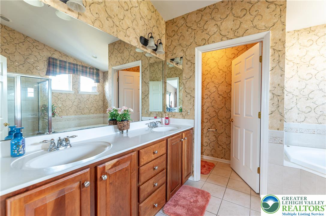 7 Lower Way Road Easton, PA 18045 - Photo 34 of 61