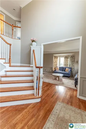 $725,000 | 7 Lower Way Road, Easton, PA 18045