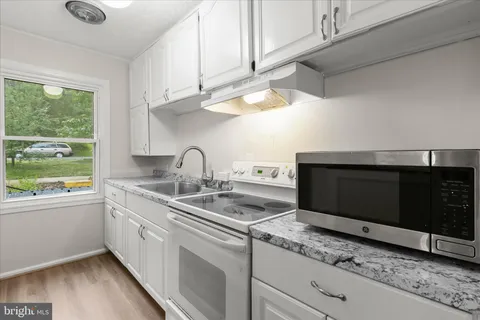 $199,000 | 3 D Plateau Place, Greenbelt, MD 20770