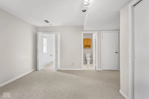 $630,000 | 3660 East 300 South, Columbus, IN 47201