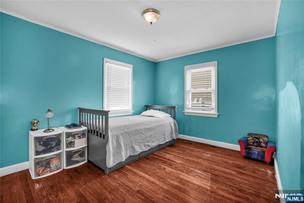 1875 Pilgrim Way Union, NJ 07083 - Photo 12 of 36