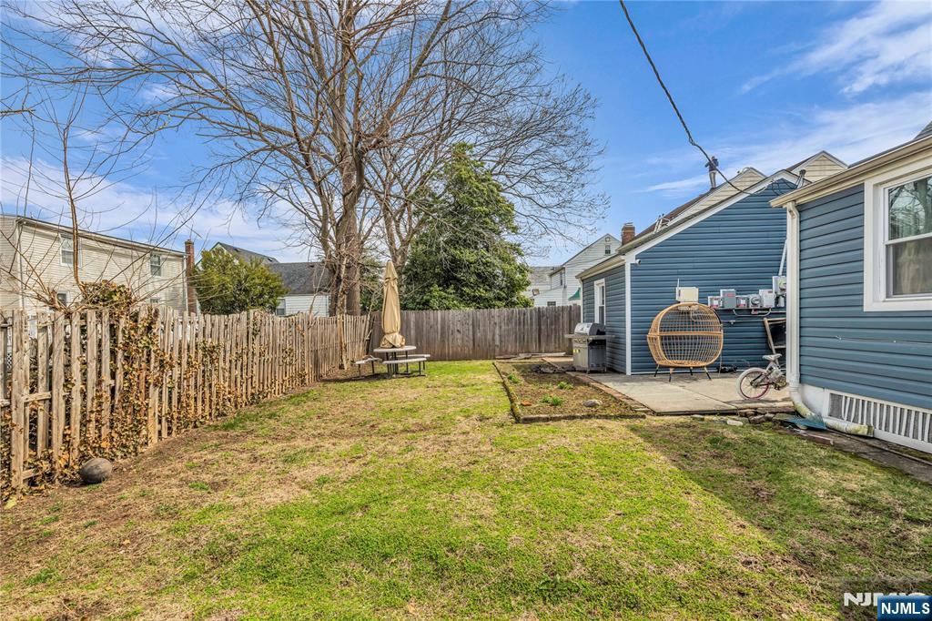 1875 Pilgrim Way Union, NJ 07083 - Photo 27 of 36