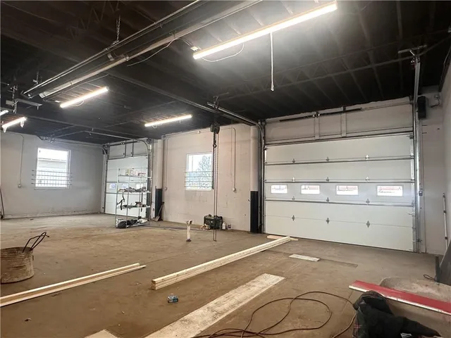 $2,000 | 97 Clyde Street, Ellwood City, PA 16117