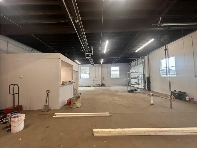 $2,000 | 97 Clyde Street, Ellwood City, PA 16117