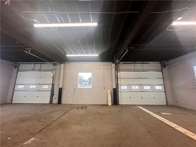 a view of utility room