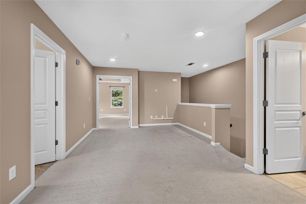 1572 Lenox Overlook Road Atlanta, GA 30329 - Photo 17 of 44