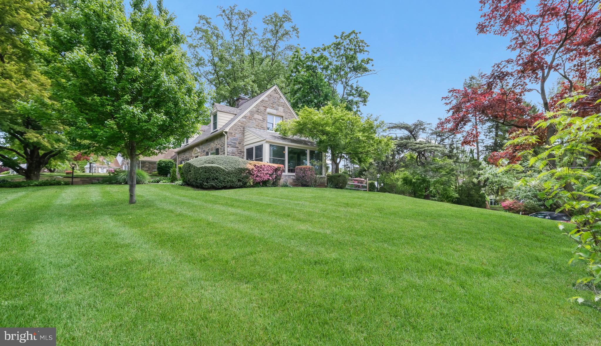 3 Beryl Road Cheltenham, PA 19012 - Photo 5 of 37 PROFESSIONALLY-LANDSCAPED EXTERIOR IS AWESOME!