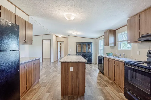 $235,000 | 549 North Linn Valley Drive, Linn Valley, KS 66040