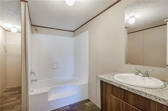 $235,000 | 549 North Linn Valley Drive, Linn Valley, KS 66040