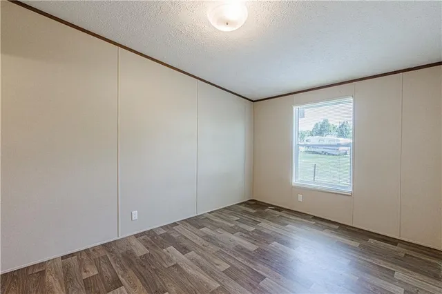 $235,000 | 549 North Linn Valley Drive, Linn Valley, KS 66040