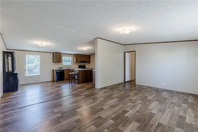 $235,000 | 549 North Linn Valley Drive, Linn Valley, KS 66040