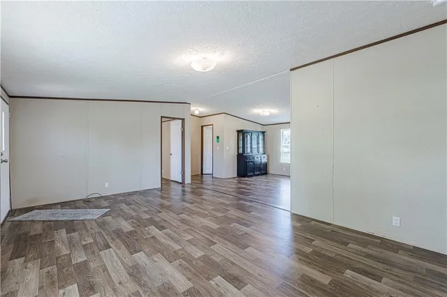 $235,000 | 549 North Linn Valley Drive, Linn Valley, KS 66040