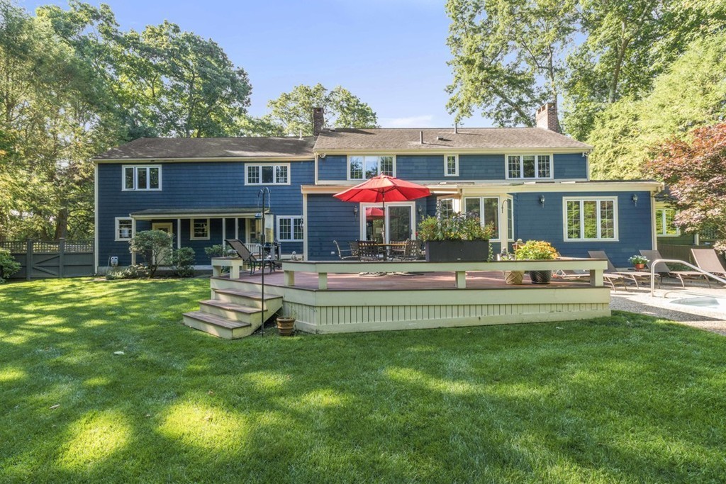 10 Kenilworth Road Wellesley, MA 02482 - Photo 16 of 18