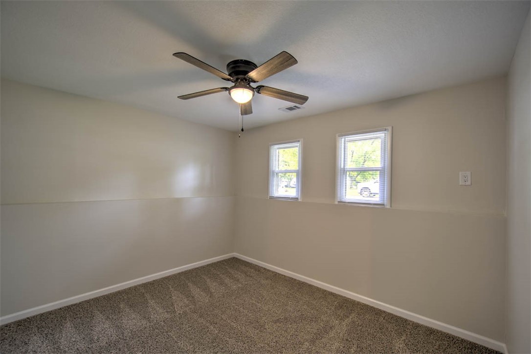 3290 East Chat Drive Decatur, IL 62526 - Photo 20 of 26