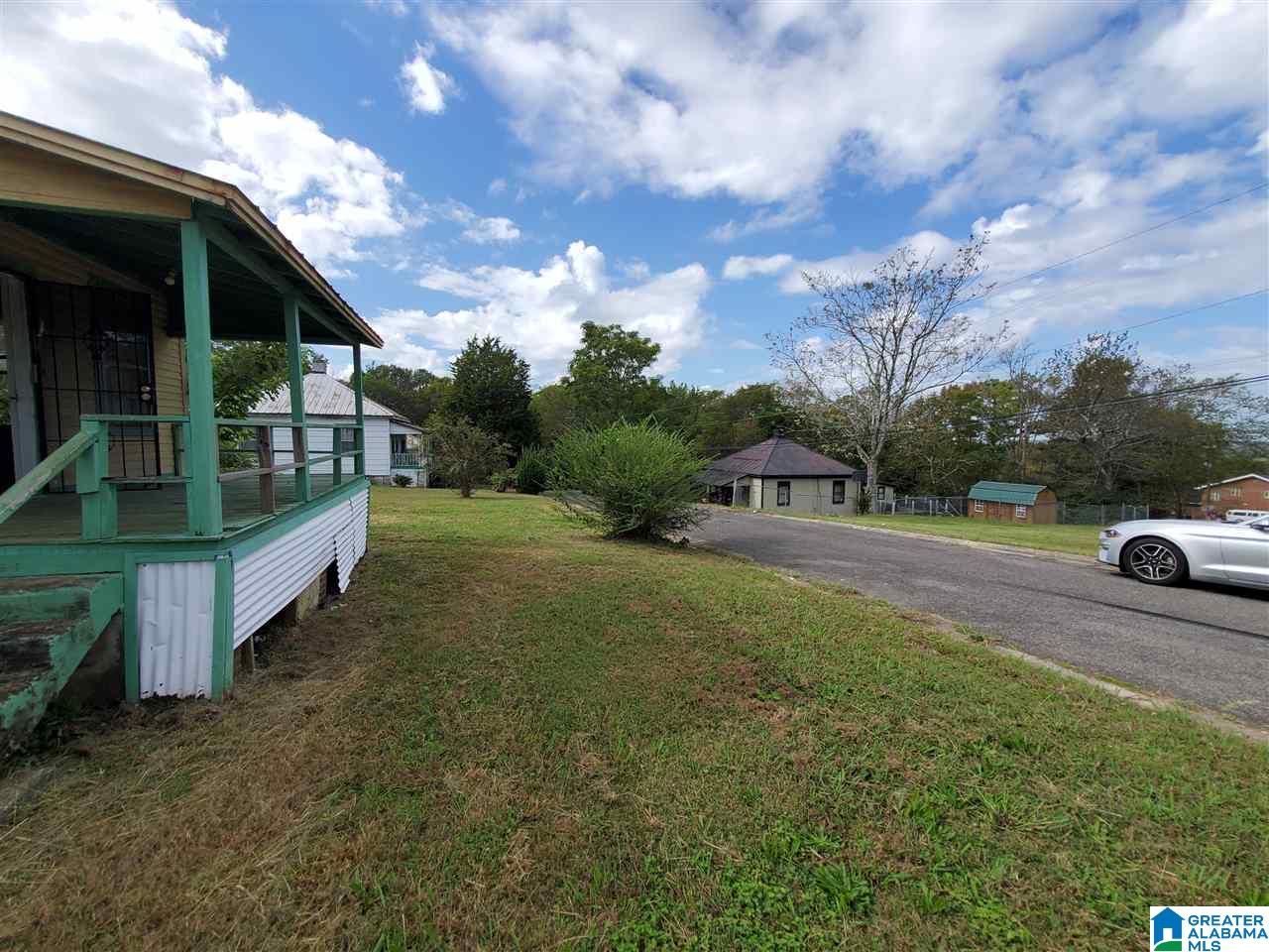 1657 Maple Avenue Southwest Birmingham, AL 35211 - Photo 20 of 39