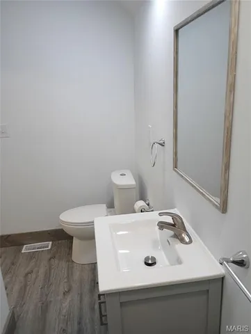 $219,000 | 107 North Evans Street, Armstrong, MO 65230