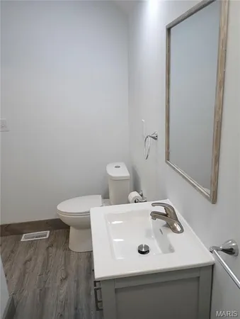 $159,000 | 107 North Evans Street, Armstrong, MO 65230