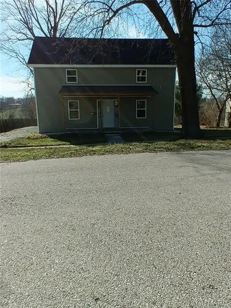 $159,000 | 107 North Evans Street, Armstrong, MO 65230