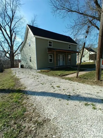 $159,000 | 107 North Evans Street, Armstrong, MO 65230