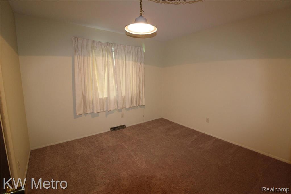 3250 Troy Street Troy, MI 48083 - Photo 16 of 30