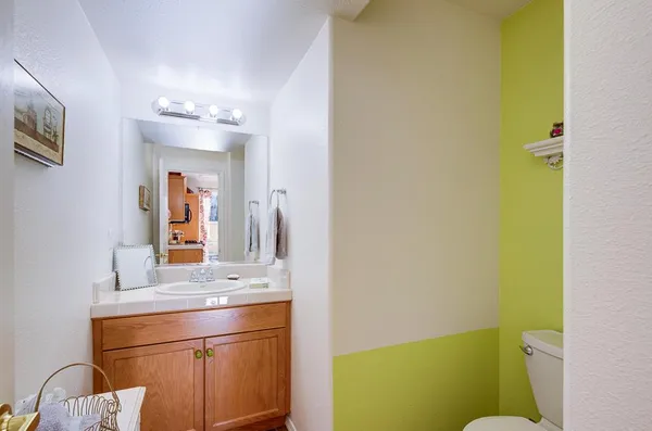 $405,900 | 3838 Moody Lane, Clovis, CA 93619