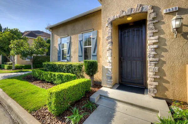 $405,900 | 3838 Moody Lane, Clovis, CA 93619