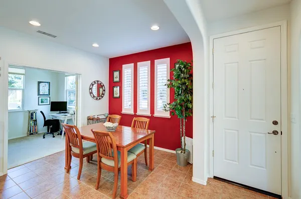 $405,900 | 3838 Moody Lane, Clovis, CA 93619