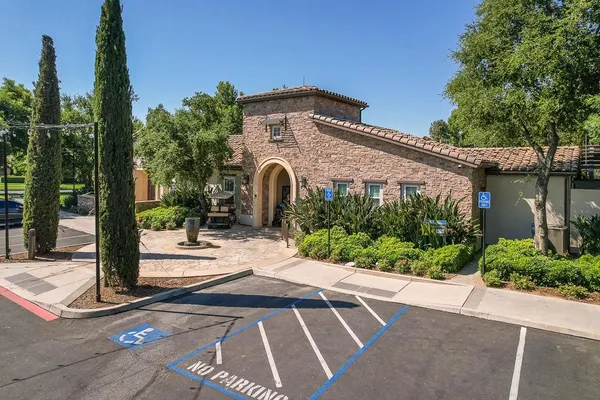 $397,500 | 3838 Moody Lane, Clovis, CA 93619