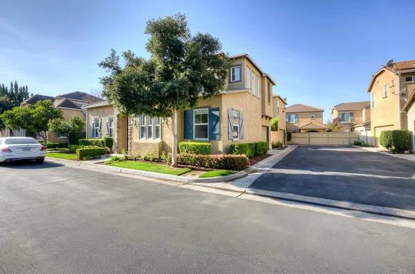 $397,500 | 3838 Moody Lane, Clovis, CA 93619