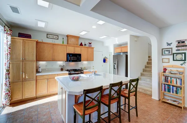 $405,900 | 3838 Moody Lane, Clovis, CA 93619