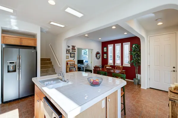 $405,900 | 3838 Moody Lane, Clovis, CA 93619