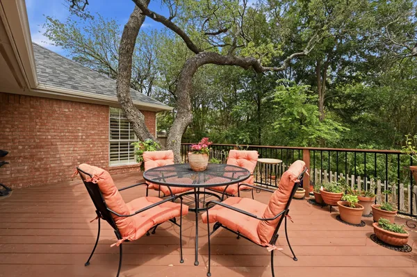 $850,000 | 5916 Back Bay Lane, Austin, TX 78739