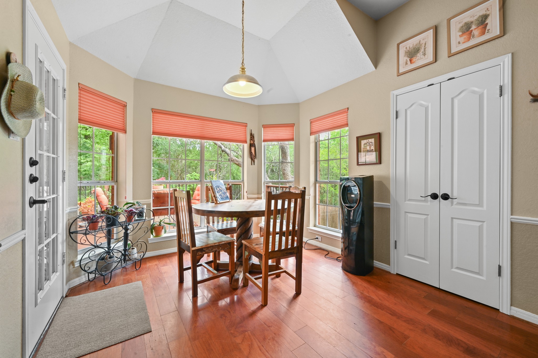 5916 Back Bay Lane Austin, TX 78739 - Photo 5 of 18