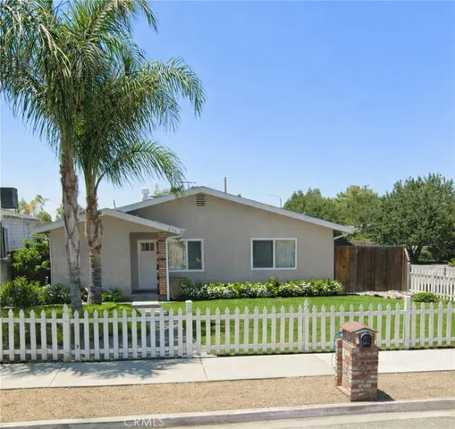 $415,000 | 175 North Tahquitz Avenue, Hemet, CA 92543